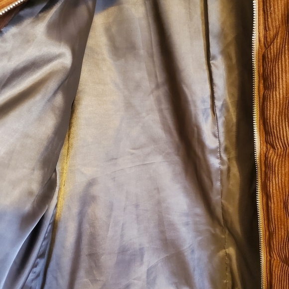 Shein.  Brown zip up puffer corduroy cropped jacket.  Sz large. - Picture 7 of 8